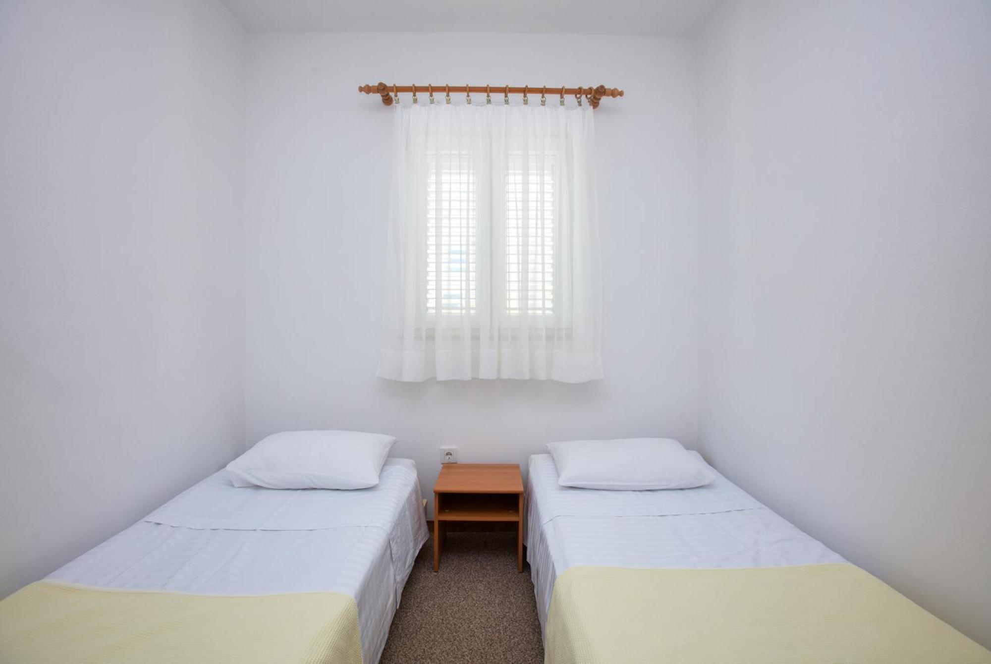 Apartments By The Sea Zaboric, Sibenik - 469 Habitación foto
